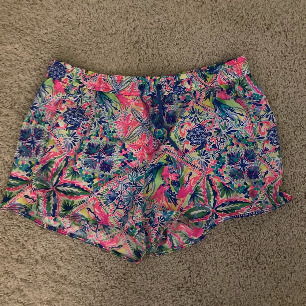 Lilly Pulitzer run around shorts